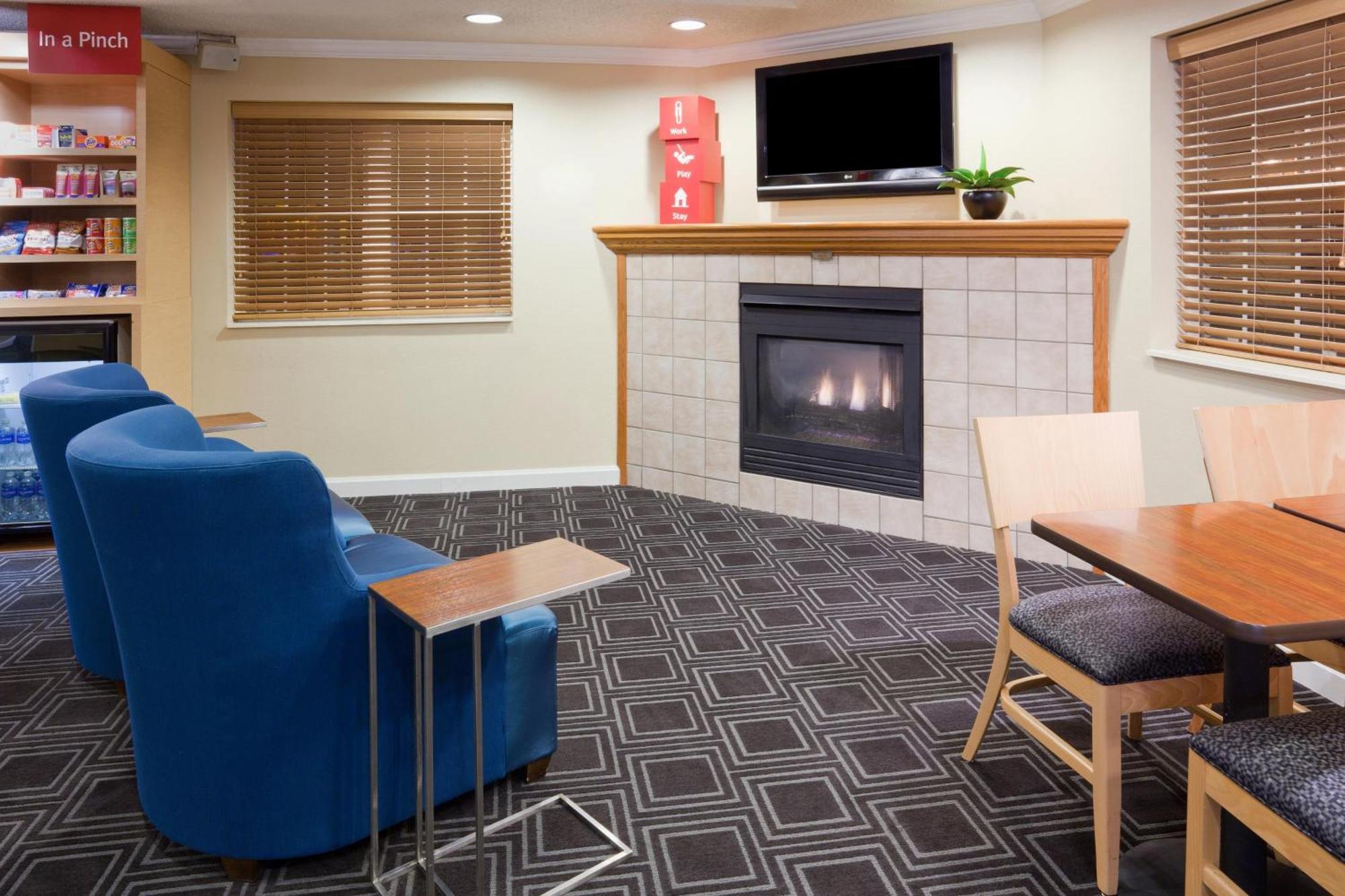 Towneplace Suites Minneapolis אדן פרייר מראה חיצוני תמונה