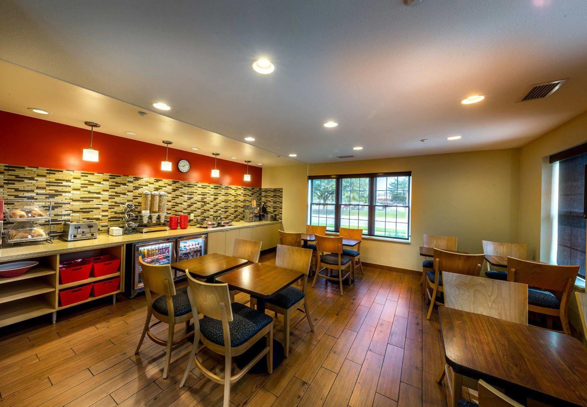 Towneplace Suites Minneapolis אדן פרייר מראה חיצוני תמונה